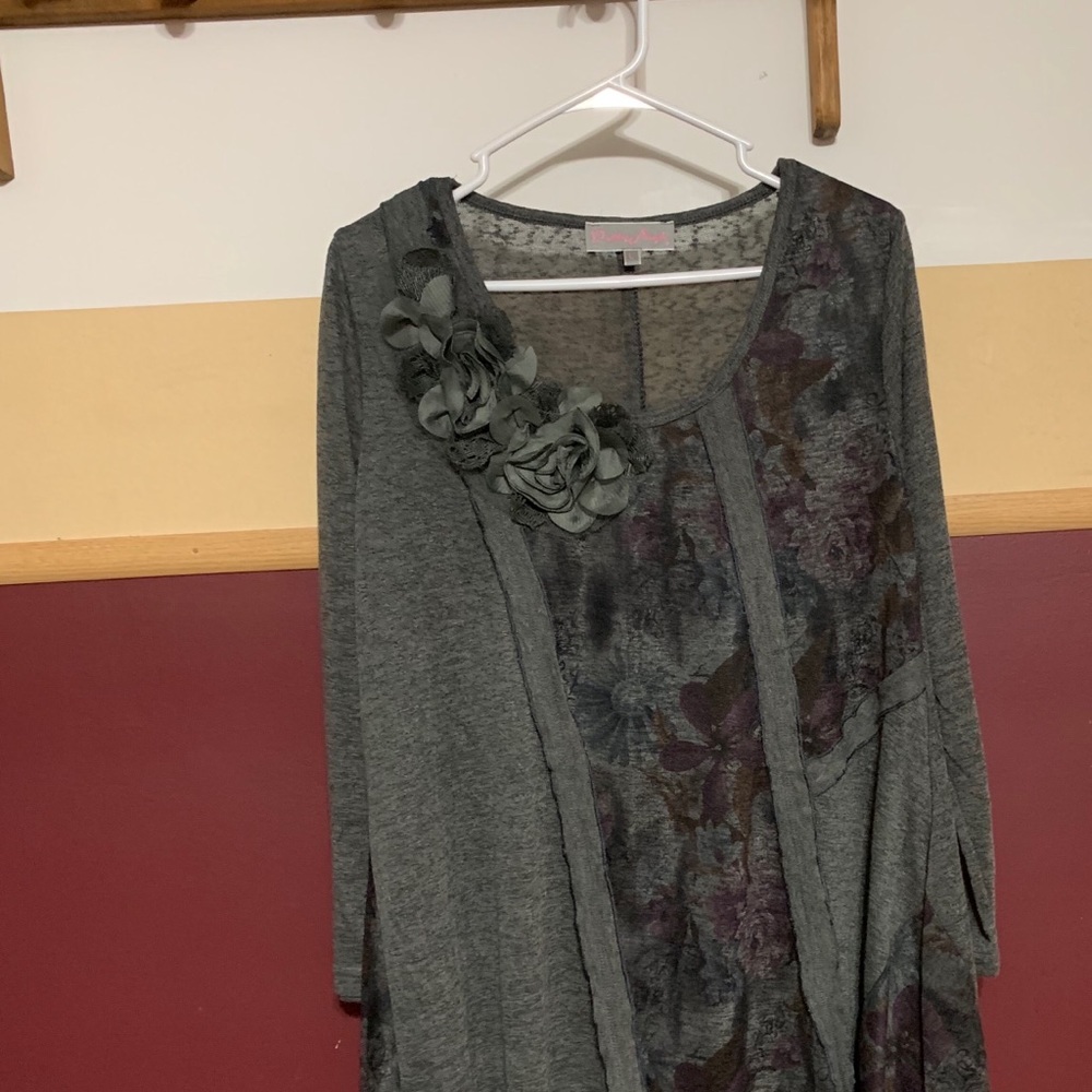 Ladies Top